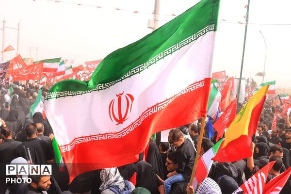 تشییع تاریخی پیکر رهبر شهید از جمکران تا حرم کریمه اهل بیت (س)