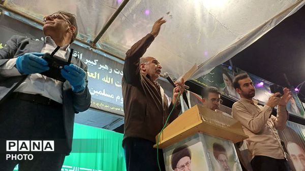 طوفان مردم غیور کوهدشت در موج هفتادودوم