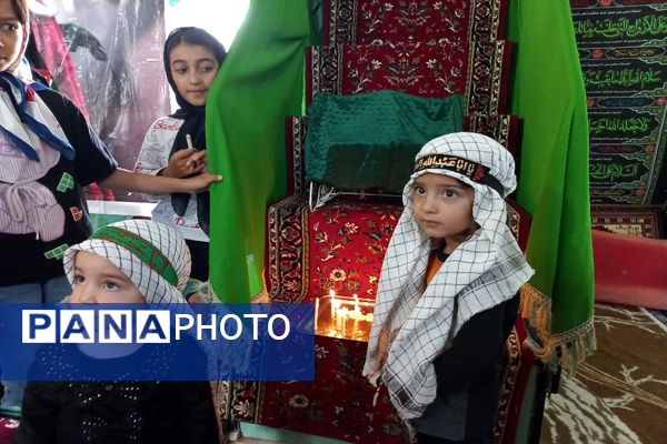 اجتماع بزرگ شیرخوارگان حسینی در روستای گزکوه