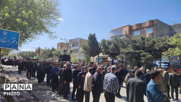 برگزاری مراسم عزاداری رهبر شهید در شهر آشخانه