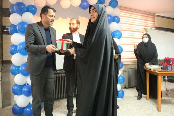  آیین بزرگداشت هفته پژوهش با تجلیل از برگزیدگان