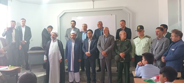 جشن جوانه ها در مدارس باخرز برگزار شد
