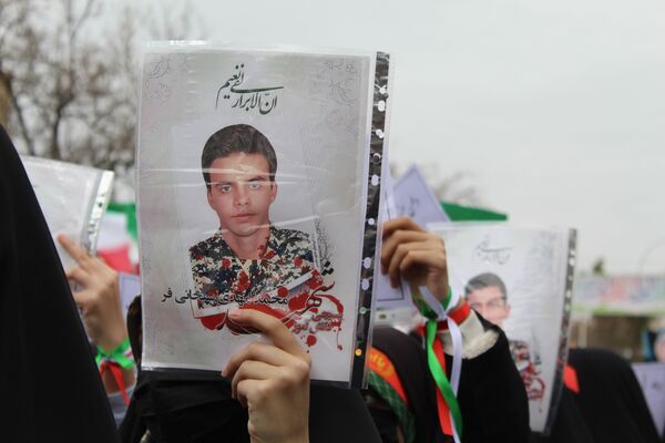  راهپیمایی تاریخی و باشکوه 22 بهمن با حضور مردم ولایتمدار شهرستان نیشابور