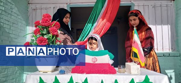 نواخته شدن زنگ انقلاب در دبستان دخترانه ام‌البنین دیشموک