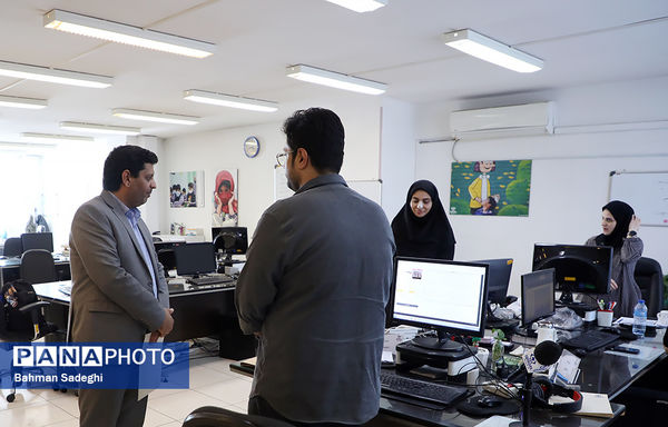 بازدید دبیر ستاد اجرایی‌سازی سند تحول بنیادین وزارت آموزش و پرورش از خبرگزاری پانا