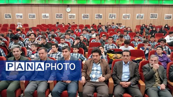 برگزاری مراسم یادواره شهدا «پدربزرگ‌های آسمانی»