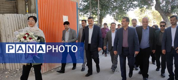 استقبال از دانش آموز شیروانی دارنده مدال برنز جهانی المپیاد علوم زمین