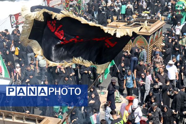 قدم به قدم در مسیر عاشقی اباعبدالله‌الحسین‌(ع)