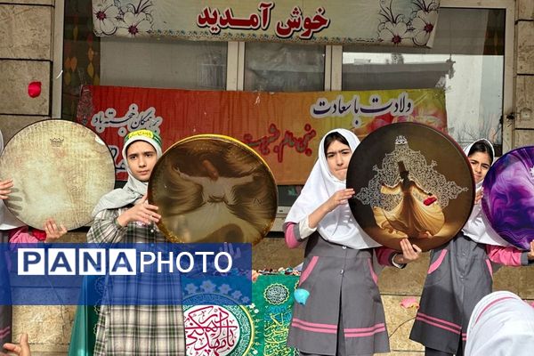حضور پر شور دانش آموزان ناحیه دو شهرری در جشن نیمه شعبان و ایرانمون