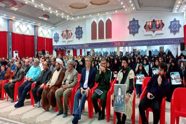 مراسم بزرگداشت شهدای ۷ تیر و اربعین شهدای خدمت در حسینیه ثارالله یاسوج
