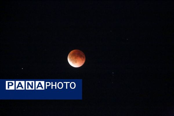 خسوف کامل ماه در تبریز