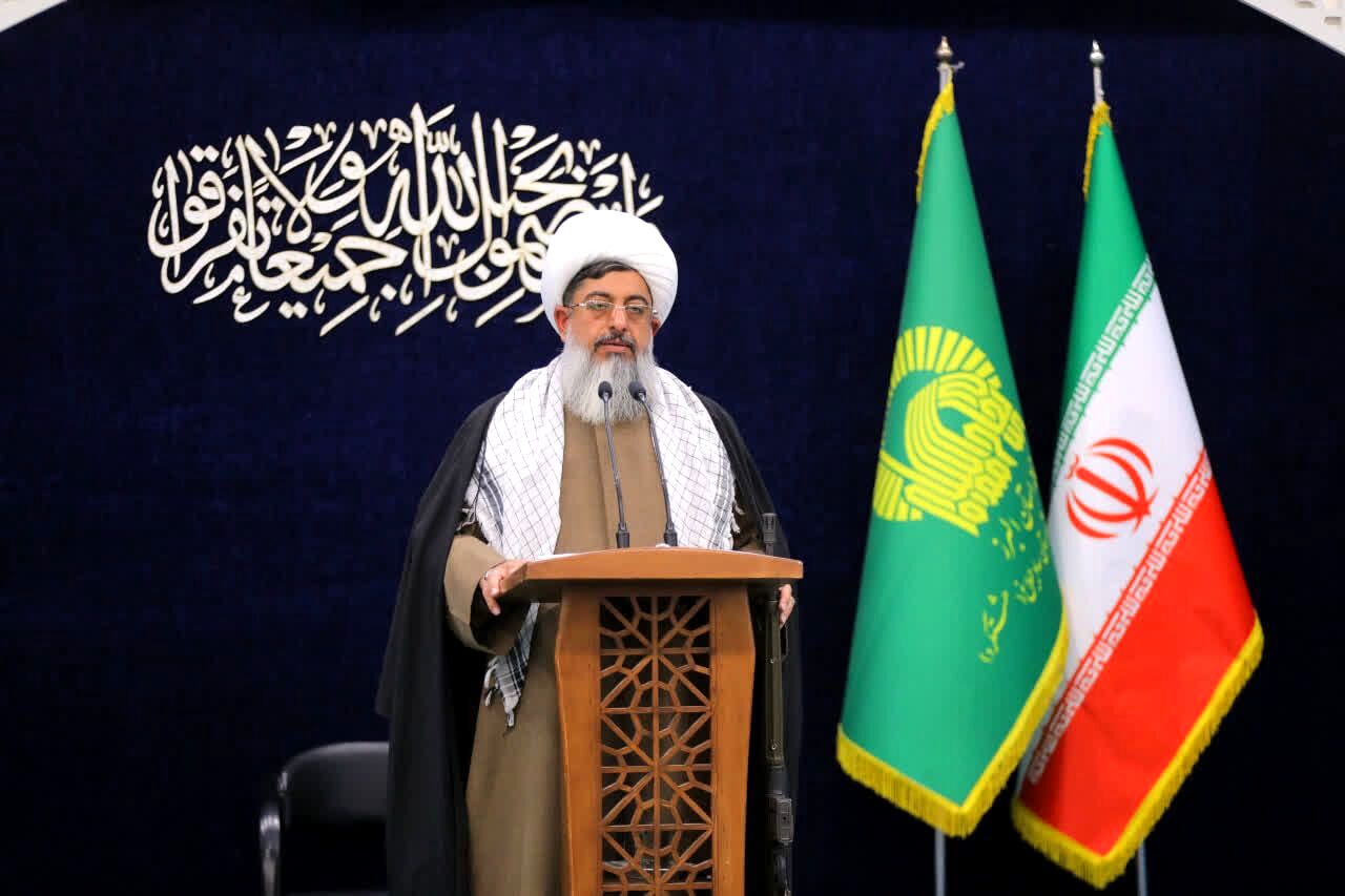 یاری الهی دشمنان را ناکام گذاشته است