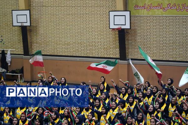 حماسه‌آفرینی هزار دانش‌آموز لرستانی در مانور یاوران انقلاب