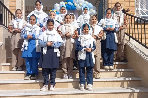 برگزاری مراسم بزرگداشت یاد و خاطره شهدای دانش‌آموز و جشن روز دانش‌آموز در مدارس شهرستان ملارد