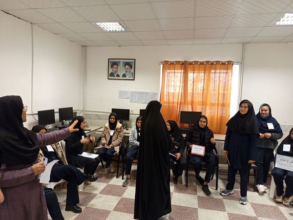 طرح مدام در دبیرستان فرهنگ