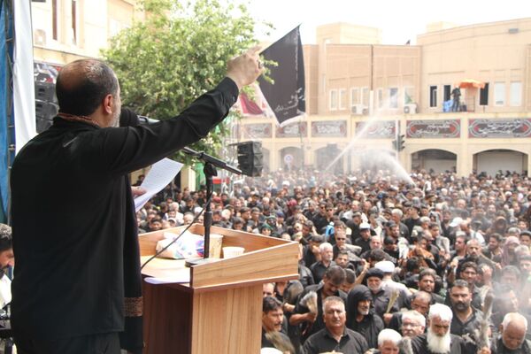 عزاداری عاشورای حسینی در گرمای سوزان بم