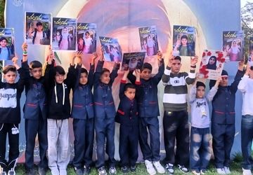 دانش‌آموزان همدان به یاد شهدای میناب گرد هم آمدند