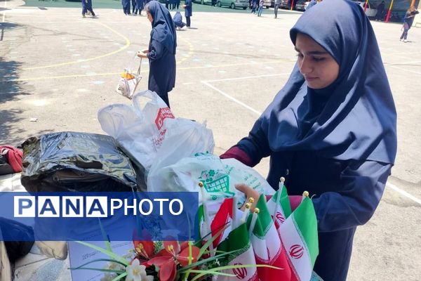 کاغذ مهربانی در دبیرستان دخترانه گراشی