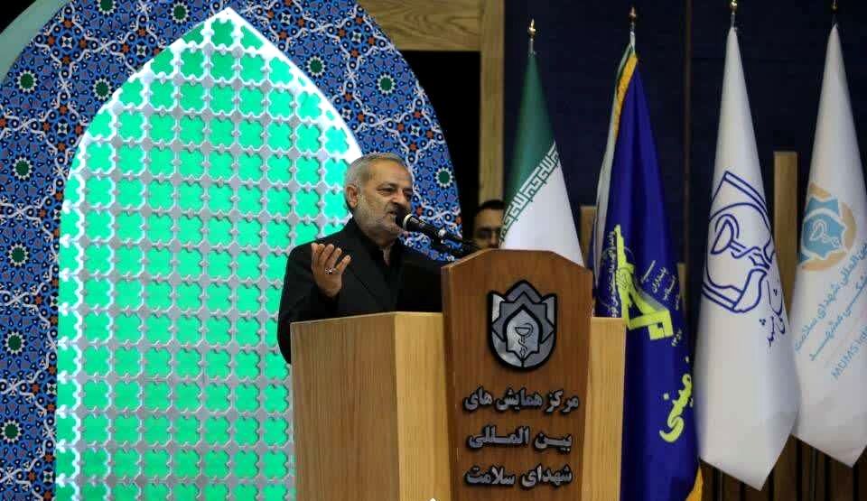ملت ایران هرگز راه و یاد شهدا را فراموش نخواهد کرد