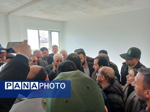 بازید استاندار از روند احداث کتابخانه شهر سنخواست