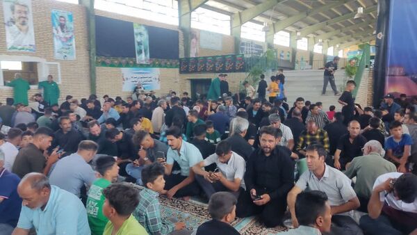 پیاده‌روی زائران در دهه پایانی ماه سفر جاده قدیم نیشابور به سمت مشهد