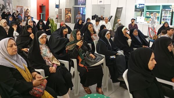  آیین رونمایی و جشن امضای سه کتاب در بخش ادبیات داستانی حوزه هنری فارس