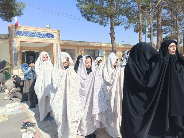 برگزاری نماز باران در شهرستان کاشمر