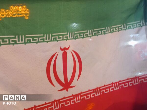 حماسه آفرینان جاودان در دل میدان خیابان