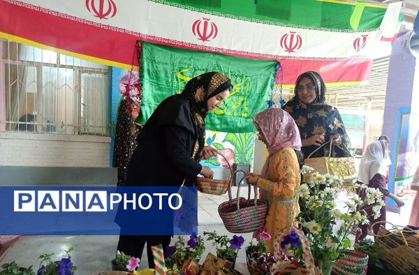 برگزاری آیین کهن «حق لیلی» در مدرسه شهید ابراهیم تنیده هرمزگان
