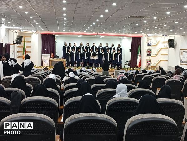 مسابقات سرود و لالایی خوانی در خلیل آباد