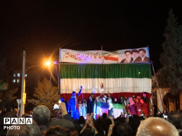 شبی با جنس همدلی در بلوار فضل نیشابور