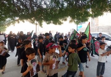 نوجوانان میناب در موکب جاماندگان اربعین