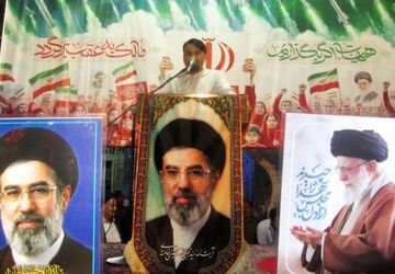 تجمع مردم فلاورجان با حضور مداح و ذاکر اهل بیت حاج ابوذر بیوکافی