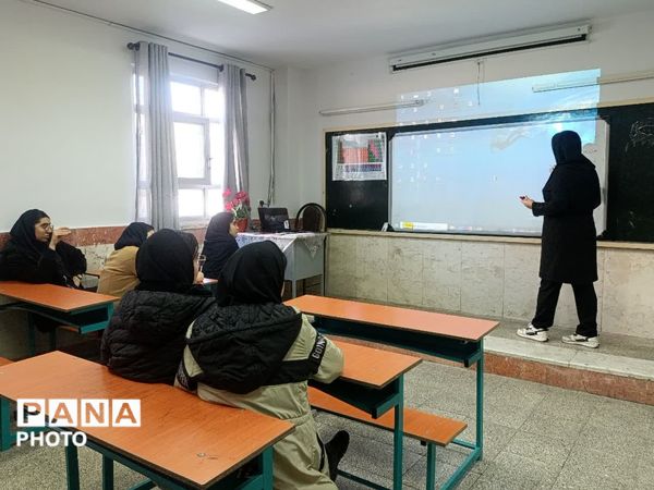 معلم‌های نمونه؛ معماران آینده و الهام‌بخش نسل‌ها