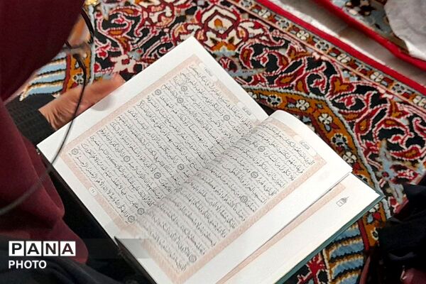 حضور پرشور نمازگزاران در نماز جمعه ورامین