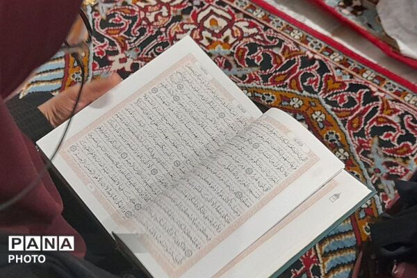 حضور پرشور نمازگزاران در نماز جمعه ورامین