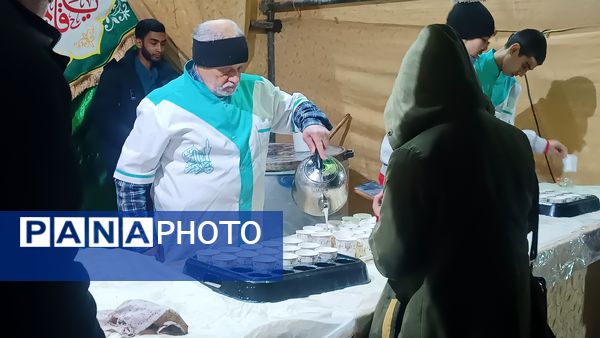 موکب پذیرایی مسجدالرضای نیشابور به‌مناسبت میلاد امام زمان (عج)