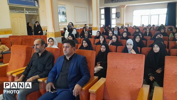 تجلیل از دانش‌آموزان برتر قرآنی شهرستان نظرآباد 