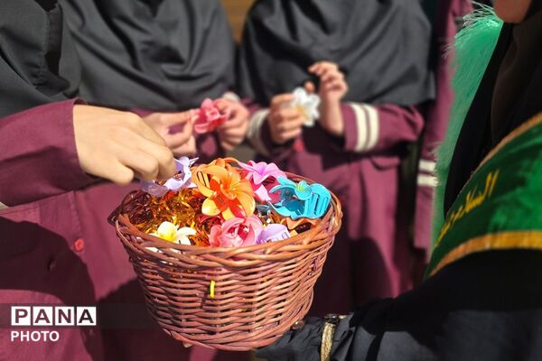 افتتاحیه طرح مصباح‌الهدی در هنرستان کبری زرگران ملارد 