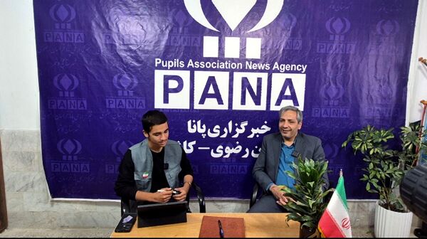  فرماندار کاشمر پای صحبت خبرنگاران پانا نشست
