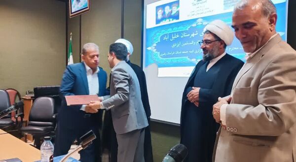 جلسه شورای اداری در شهرستان خلیل آباد