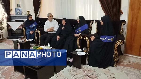 دیدار اعضای انجمن اسلامی هنرستان بصیرت آشخانه با همسر جانباز رسایی پور