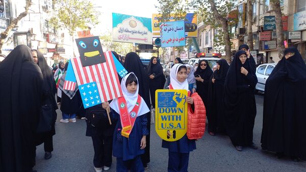 راهپیمایی ۱۳ آبان در قائمشهر