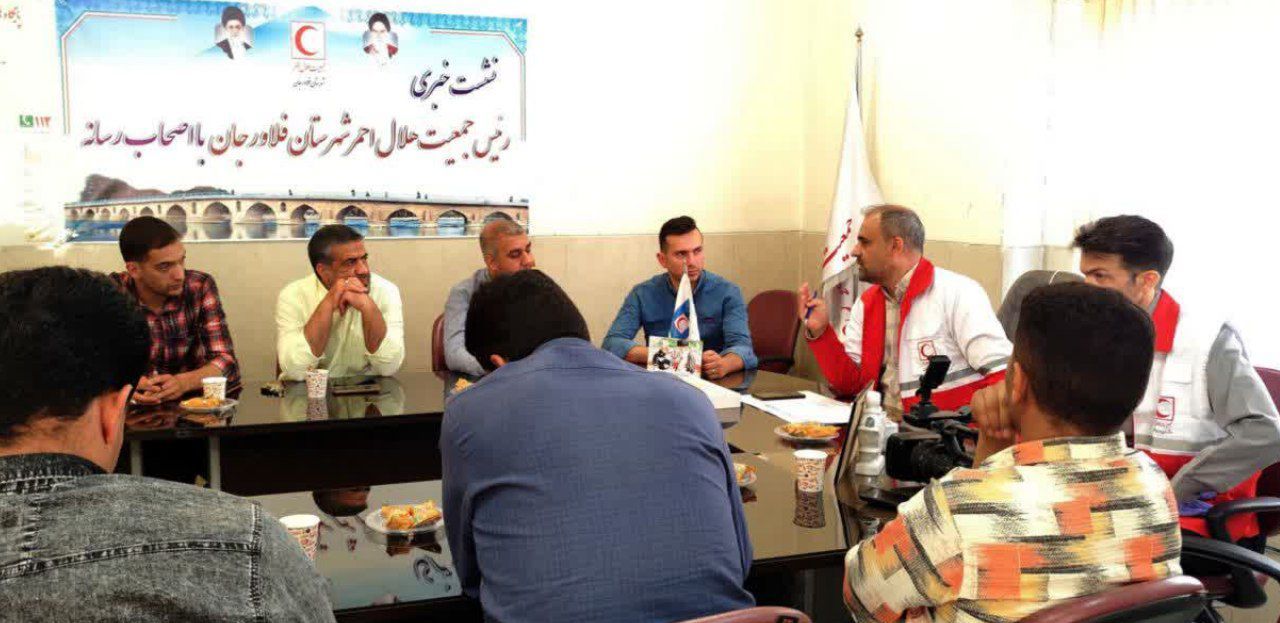 بیش از ۲۰۰ میلیون تومان کمک بلاعوض در سال گذشته با اولویت بیماران خاص توزیع شد