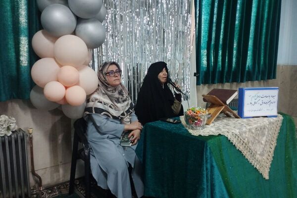 برگزاری جشن بزرگداشت میلاد باسعادت پیامبر اکرم(ص) و امام صادق(ع) در دبستان شهیدرجایی شهرستان قدس