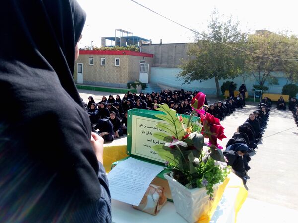 مراسم ولادت حضرت زینب و روز پرستار در دبیرستان فاطمیه