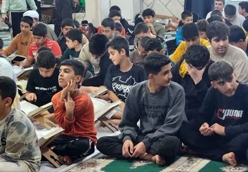 اعتکاف دانش‌آموزی، معنویتی متفاوت دارد