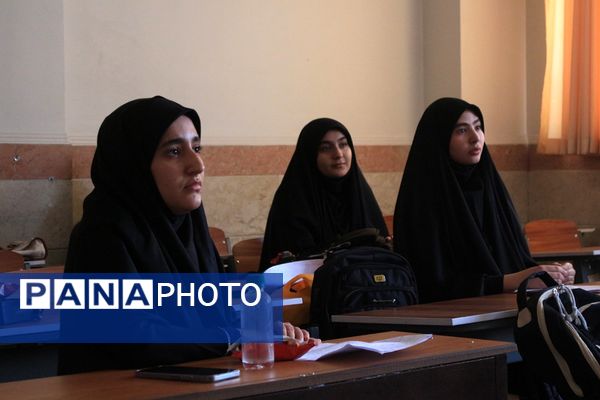  مسابقات قرآن، عترت و نماز متوسطه اول و دوم دختران بهارستان‌دو