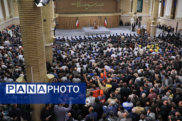 دیدار کارگران با رهبر معظم انقلاب