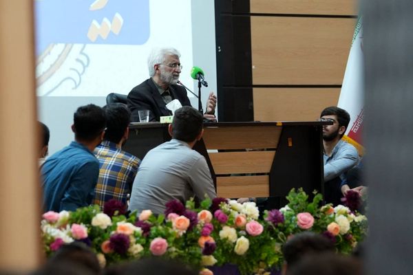 مراسم بزرگداشت روز معلم در دانشگاه فرهنگیان تهران